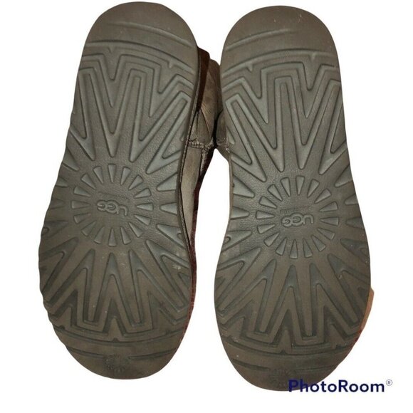 UGG Classic Short 5825 Womens Chocolate Brown Suede Fur Boots Size 9 - Picture 9 of 11